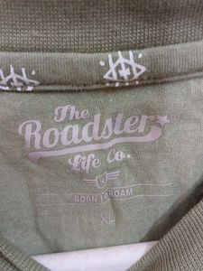 Olive Green Cropped Graphic T-Shirt