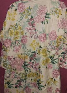 Beautiful Floral Embroidered Kurta