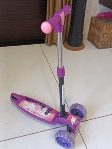 Purple 3-Wheel Scooter with Light-Up Wheels