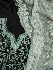 Unstiched crush fabric with kashmiri ari work