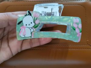 hair claw clip