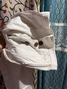 white jeans baggy