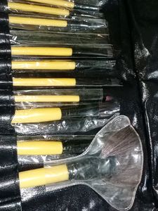 Makeup Brushes