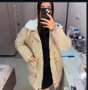 Women's puffer jacket