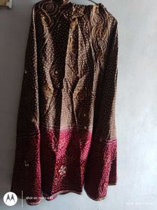 bandhni print 3.5 meter flair lehnga with 3 merter