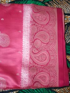 Elegant Pink Silk Saree with Paisley