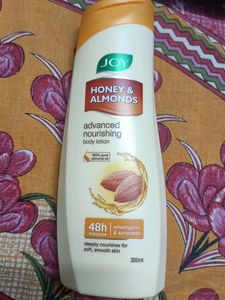 Joy Honey & Almonds Body Lotion