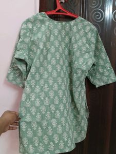 Green Printed Cotton Kurta size adjustable M and L