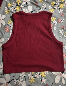 maroon sleeveless top