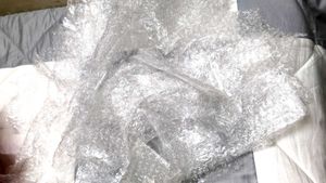 Bubble Wrap & Transparent Covers