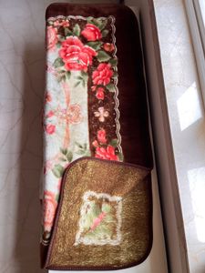 Cozy Floral Plush Blanket for Kids