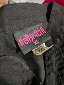 Elegant Black Embroidered Kurta