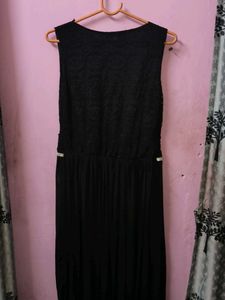 Elegant Black Sleeveless Maxi Dress