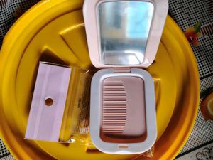 Miniso Cute Cat Mirror &amp; Comb Set