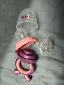 baby fruit feeder