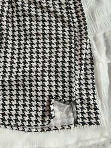 Houndstooth Cropped Blazer