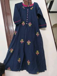 Elegant Navy Blue Kurta with Pink Embroidery