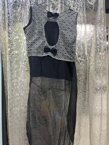 Stylish Black &amp; White Geometric Tunic Top
