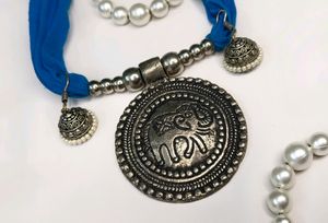 Boho Neck Piece With Pair Of Jhumka