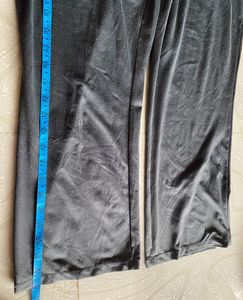 FILA Stylish Cropped Leggings (size:L)