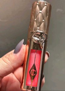 Charlotte Tilbury big Lip Plumgasm