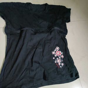 Black Floral Graphic Feeding Tee