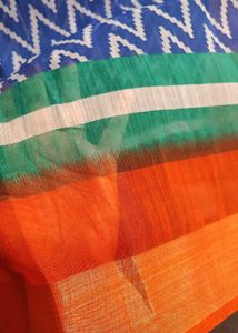 Vibrant Geometric Print Saree