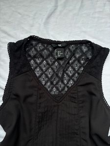 Black Lace Trim Sleeveless Top