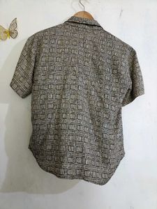 Vintage Geometric Print Button-Up Shirt