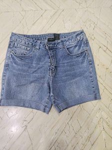 denim blue shorts