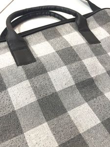 Stylish Plaid Laptop Bag