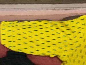 Combo-BrandNewYellow+GreenPrinted&amp;GentlyUsedCremK
