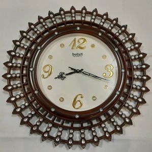 Wall Clock &amp; Decor ⏰️