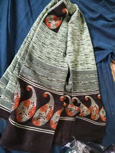 Elegant Green Paisley Print Saree