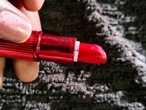 Red C-shaped Charm