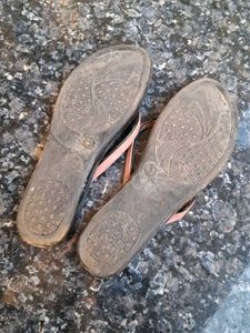 Casual Peach Floral Flip-Flops