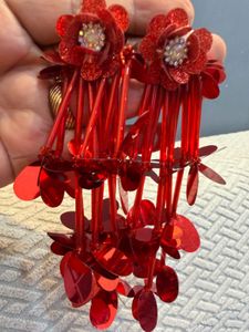 comboSparkling Red Flower Dangle Earrings