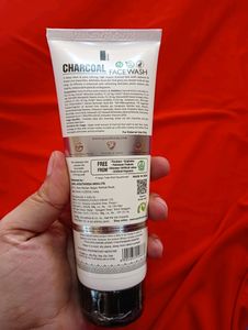 Ayouthveda Charcoal Face Wash 100ml