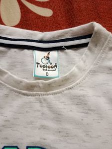 New Baby's Tshirt c nikker- 12-18 months