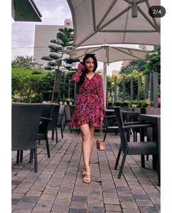 Long Sleeve V-Neck Floral Mini Dress – H&amp;M