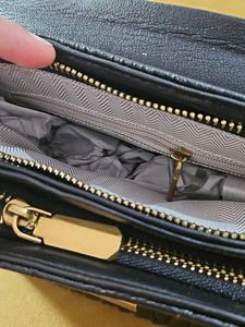 Sling bag