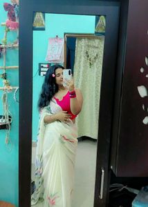 Elegant White Floral Print Saree