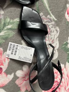 H&amp;M  Leather Heels