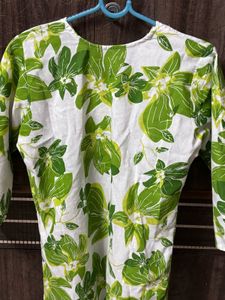 White &amp; Green Floral Print Kurta