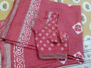 Beautiful rose Saree with White Print