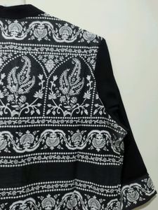 Ruhaans Black White Floral Print Kurta