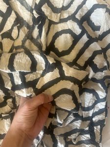 Stylish Black and White Print Top