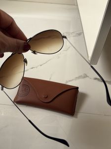 Ray-Ban Aviator Sunglasses with Case