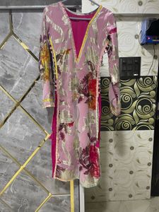 Beautiful Pink Floral Kurta