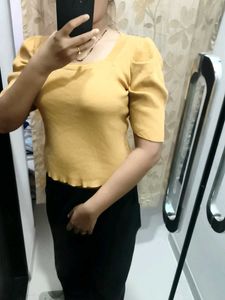 Yellow Puff Sleeve Knit Top